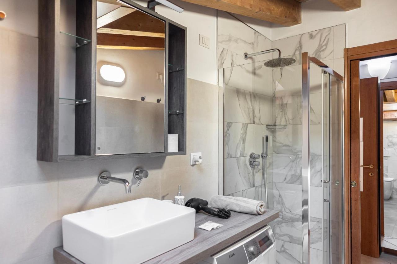 Bilocale Con Splendida Vista In Zona Bovisa Apartamento Milán